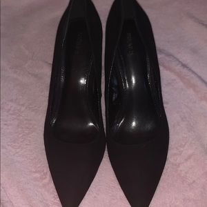 Forever 21 black pointed toe heels